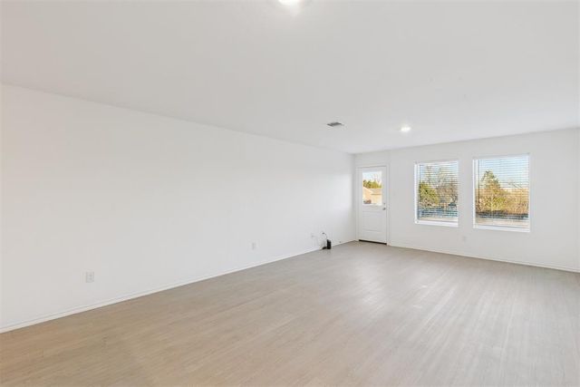 14910 Parkway Center Avenue, Oklahoma City, OK 73134