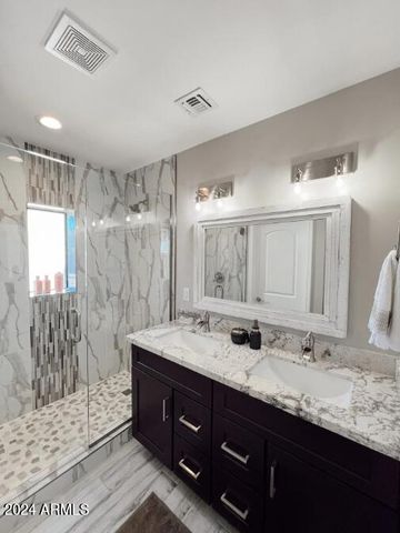 2340 N 12TH Street, Phoenix, AZ 85006