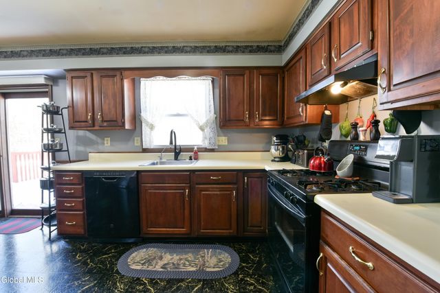 1 Brookline Drive, Clifton Park, NY 12065