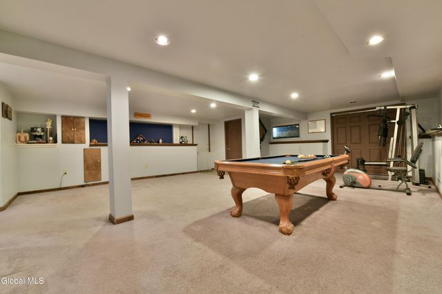 1 Brookline Drive, Clifton Park, NY 12065