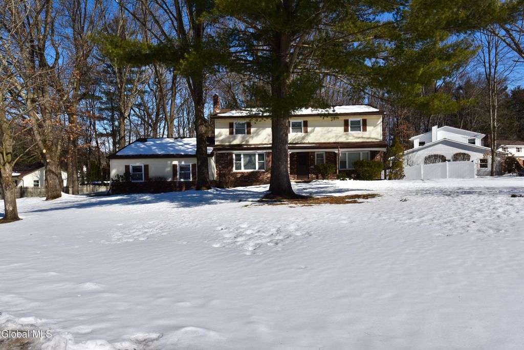 1 Brookline Drive, Clifton Park, NY 12065