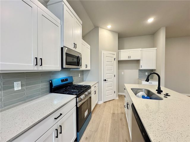 4702 SW Tribe Street, Bentonville, AR 72713