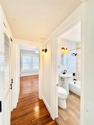 629 E 11th Street 1, Houston, TX 77008