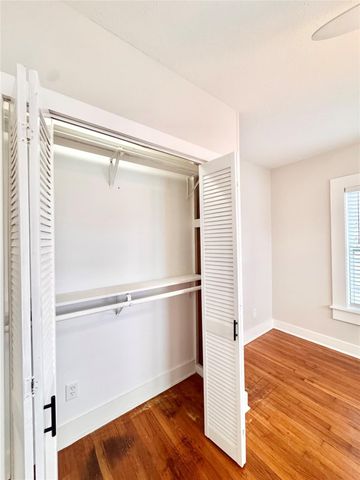 629 E 11th Street 1, Houston, TX 77008