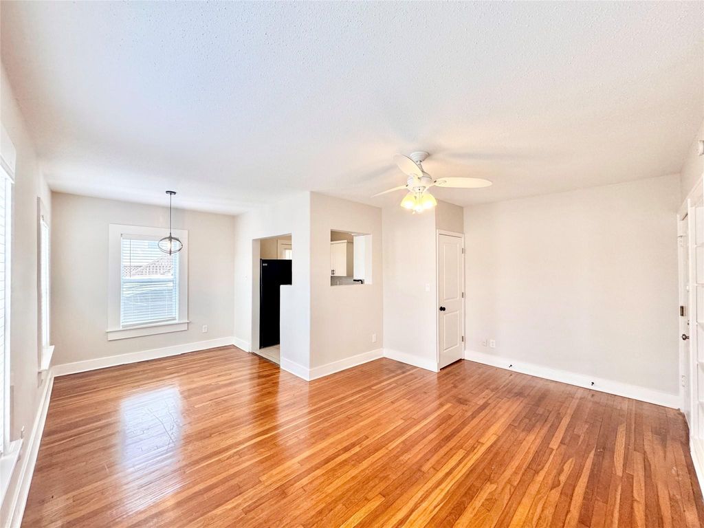 629 E 11th Street 1, Houston, TX 77008