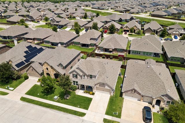 1321 Meridian Drive, Forney, TX 75126