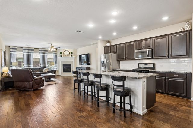 1321 Meridian Drive, Forney, TX 75126