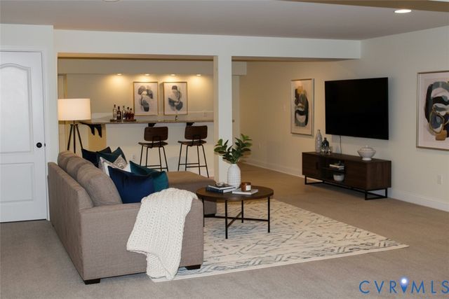 16412 Ravenchase Way, Moseley, VA 23120