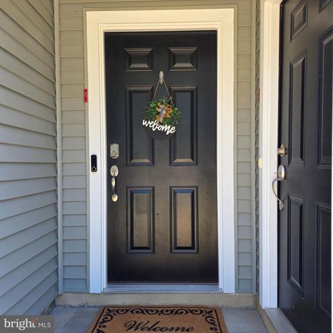 10518 JIM LOVELL LN, Lanham, MD 20706
