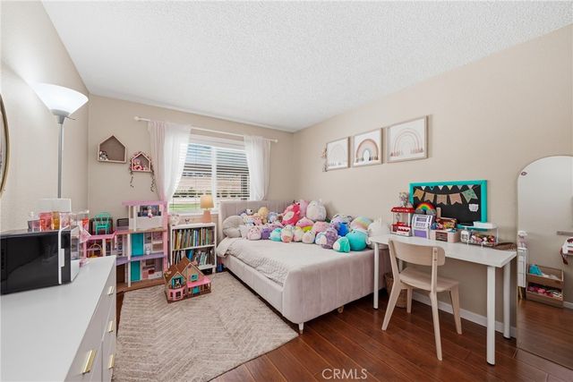 2395 W Chatka Lane, San Bernardino, CA 92410