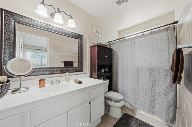 2395 W Chatka Lane, San Bernardino, CA 92410