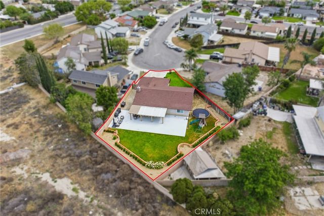 2395 W Chatka Lane, San Bernardino, CA 92410