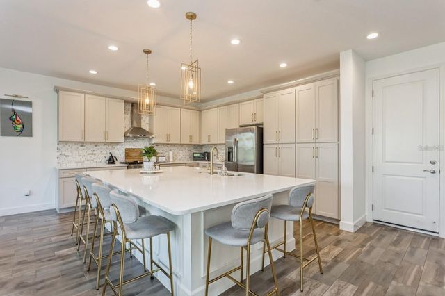 3281 GREAT BANYAN WAY, Wesley Chapel, FL 33543