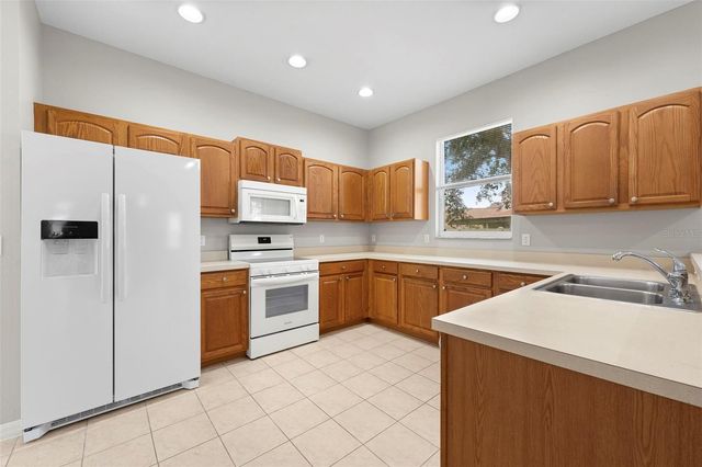10215 CYPRESS KNEE CIRCLE, Orlando, FL 32825