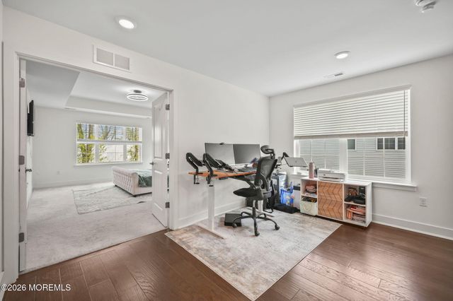 206 Pilot Street, Marlboro, NJ 07746
