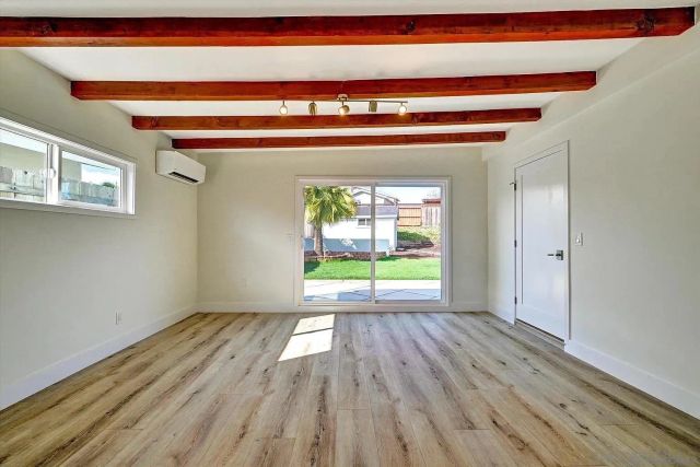 2802 Cowley Way, San Diego, CA 92110