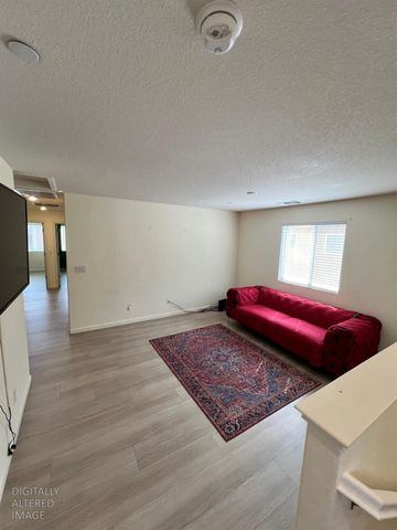 2978 Bowden Square Way, Sacramento, CA 95835