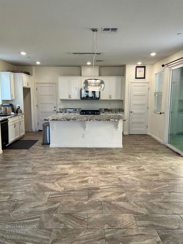 2978 Bowden Square Way, Sacramento, CA 95835