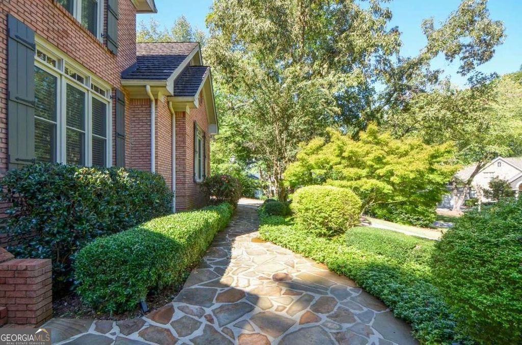 1450 Lakemist Court, Roswell, GA 30075 — photo 4