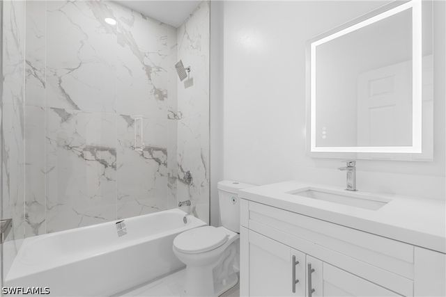 2805 Connie AVE N, Lehigh Acres, FL 33971