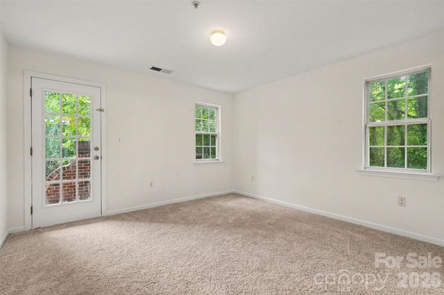 9849 Campus Walk Lane D, Charlotte, NC 28262