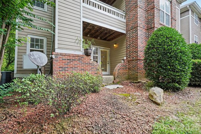 9849 Campus Walk Lane D, Charlotte, NC 28262