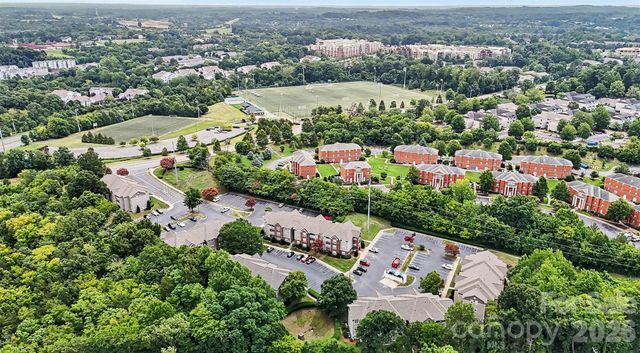 9849 Campus Walk Lane D, Charlotte, NC 28262