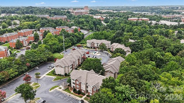 9849 Campus Walk Lane D, Charlotte, NC 28262