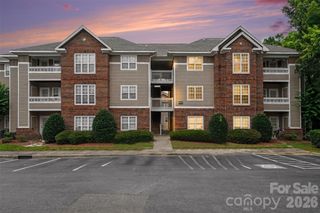 9849 Campus Walk Lane D, Charlotte, NC 28262