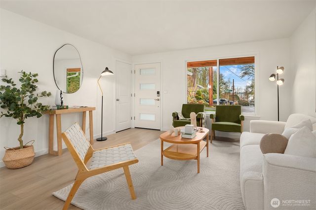 3105 S Hudson St, Seattle, WA 98108