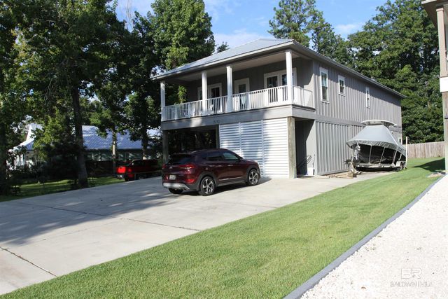5172 Pine Road, Orange Beach, AL 36561