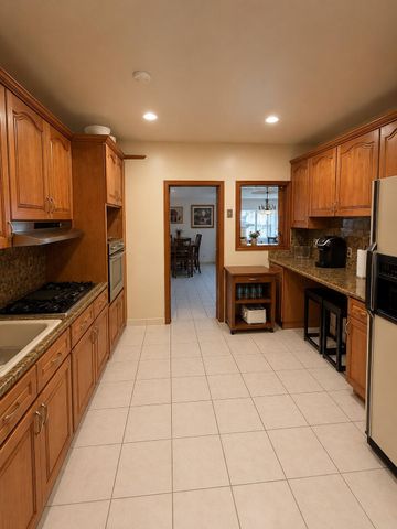 14620 E Polk Street, Miami, FL 33176