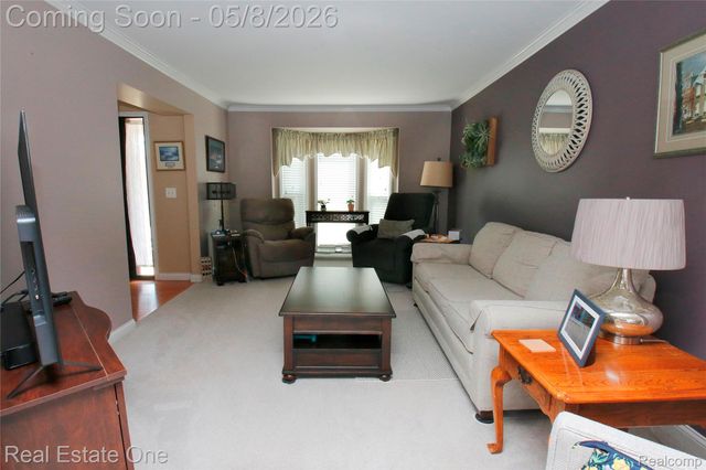 2760 Winter Park Road, Rochester Hills, MI 48309
