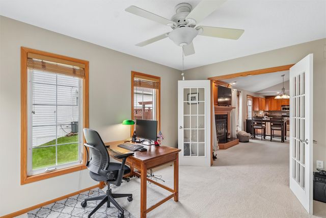 1055 SE Brentwood Drive, Waukee, IA 50263