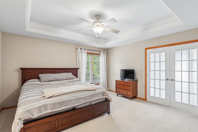 1055 SE Brentwood Drive, Waukee, IA 50263