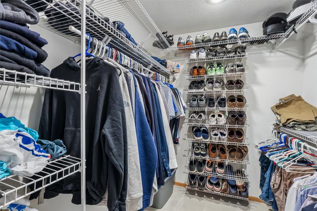 1055 SE Brentwood Drive, Waukee, IA 50263