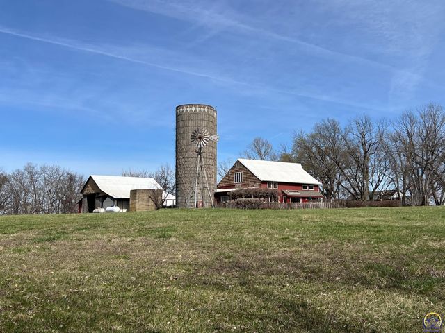 797 E 1217 Rd, Lawrence, KS 66047