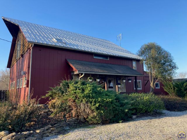 797 E 1217 Rd, Lawrence, KS 66047