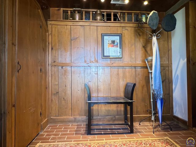 797 E 1217 Rd, Lawrence, KS 66047