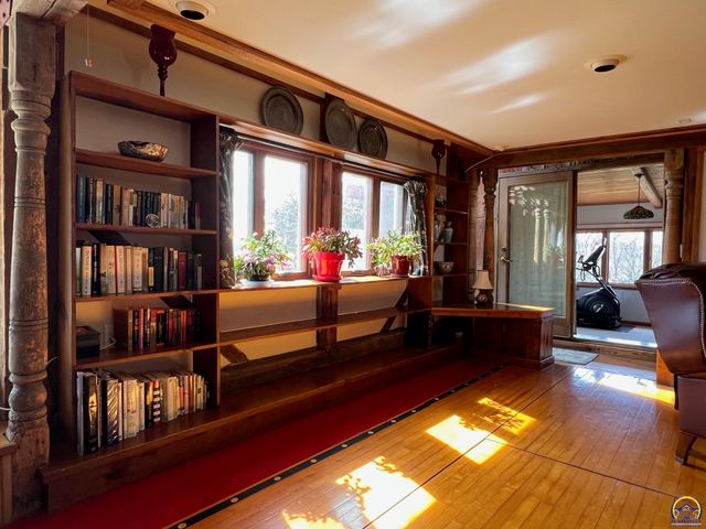 797 E 1217 Rd, Lawrence, KS 66047