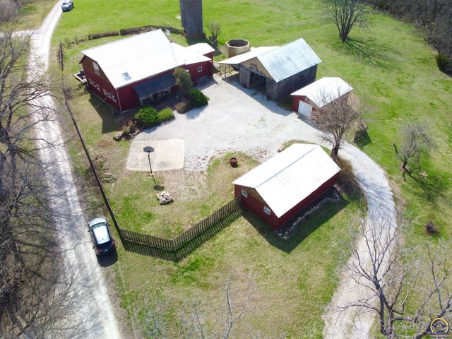 797 E 1217 Rd, Lawrence, KS 66047