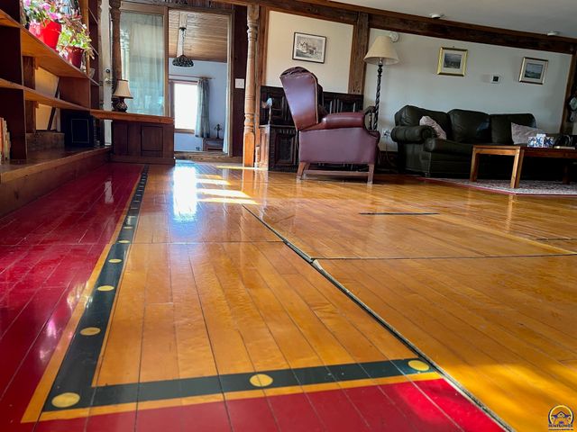 797 E 1217 Rd, Lawrence, KS 66047