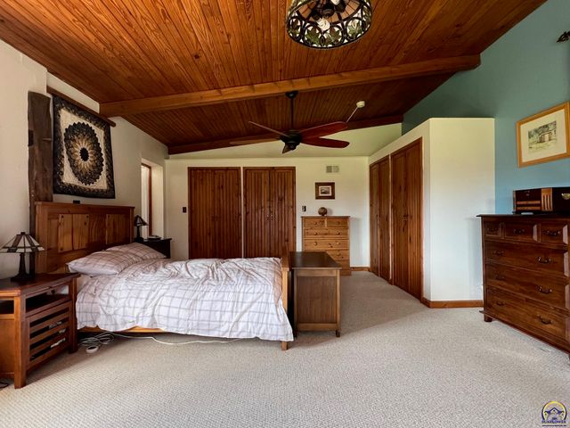 797 E 1217 Rd, Lawrence, KS 66047