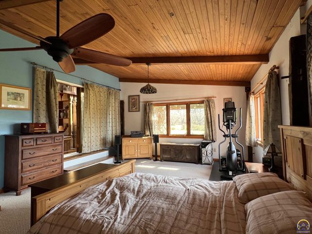 797 E 1217 Rd, Lawrence, KS 66047