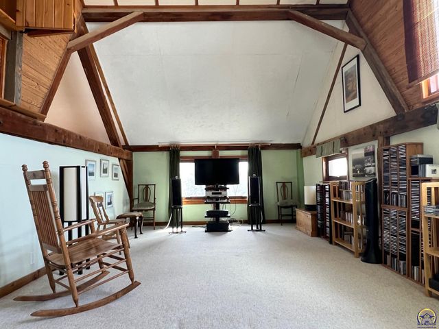 797 E 1217 Rd, Lawrence, KS 66047