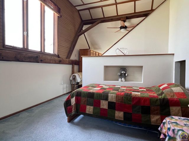 797 E 1217 Rd, Lawrence, KS 66047