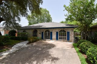 11719 Murr Way, Houston, TX 77048