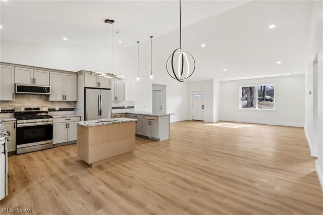 6535 north ridge Road, Geneva, OH 44041