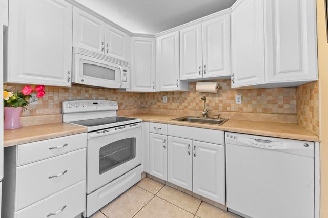 426 Burgundy I, Delray Beach, FL 33484