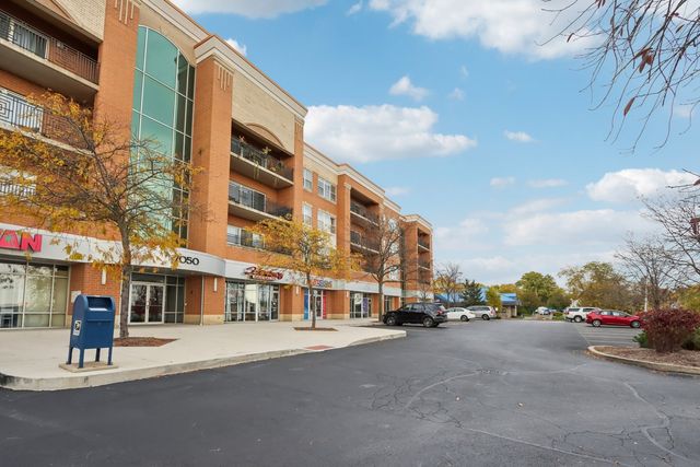 7050 183rd Street 302, Tinley Park, IL 60477